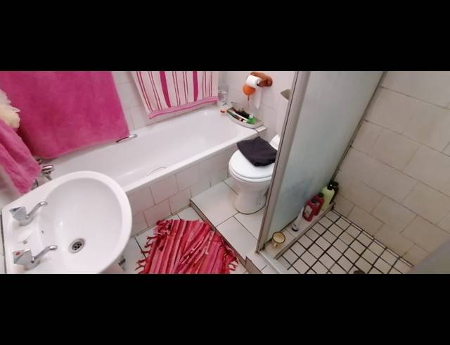 3 BEDROOM HOUSE FOR SALE IN STILFONTEIN EXT 2